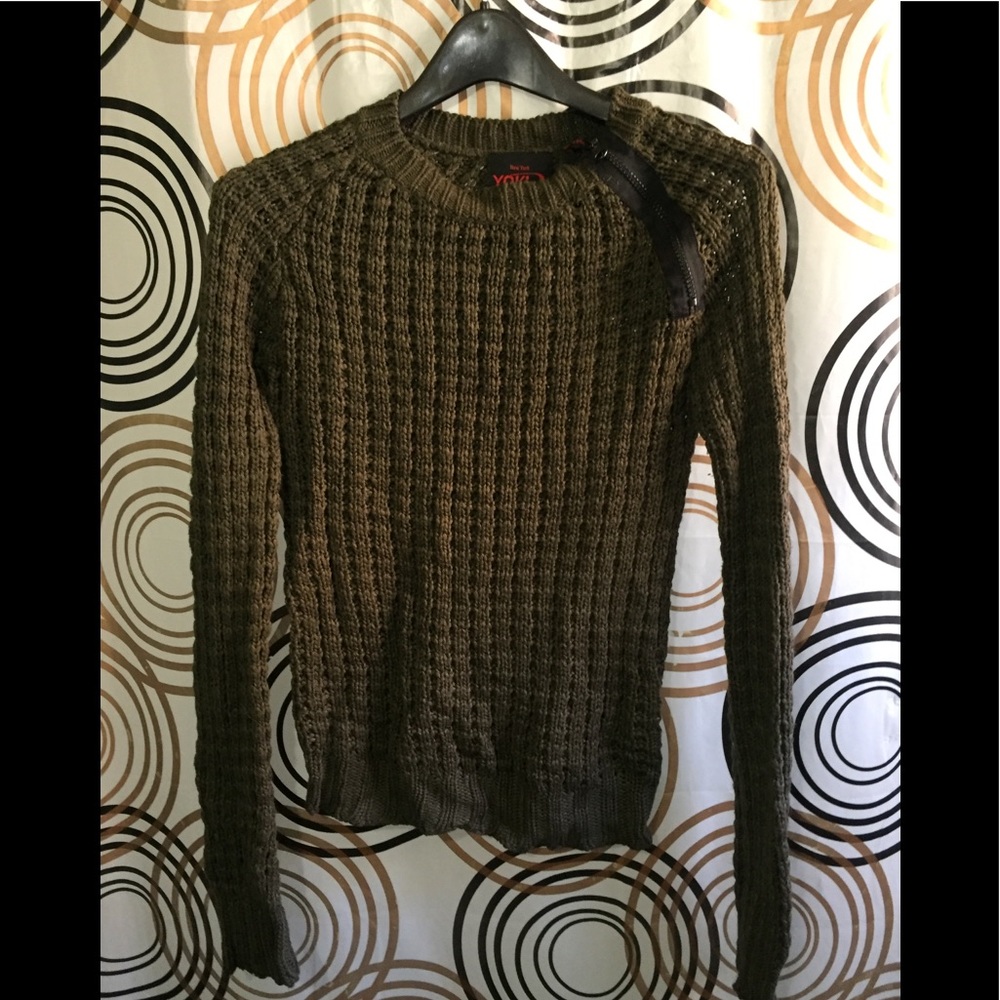 Yoki Sweater Sz S
